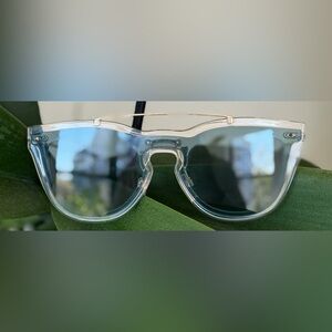 VALENTINO VA 4008 502487 WOMENS CAT-EYE SUNGLASSES RETAIL ORICE $480